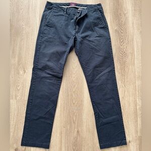 UNTUCKit Dark Blue Chino Pants